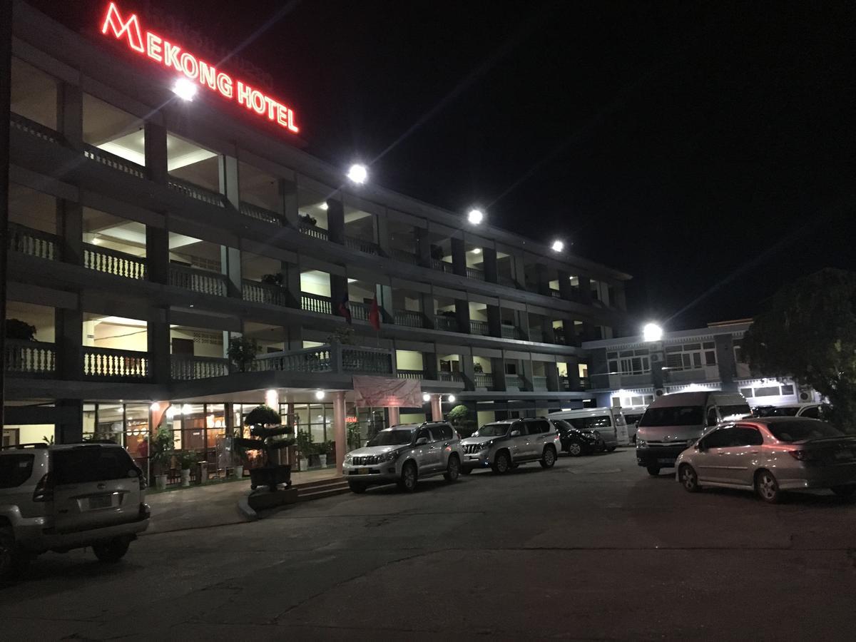 Mekong Hotel Thakhek Exterior foto